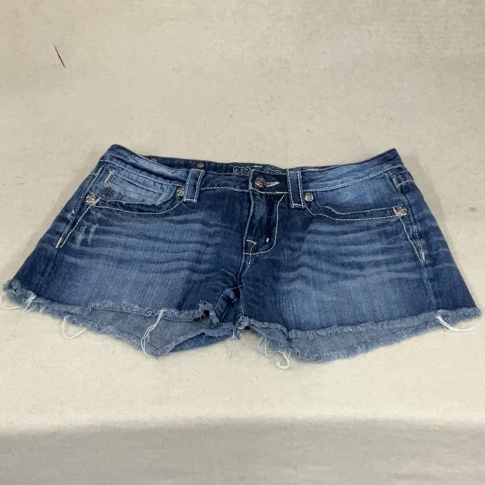 EUC Woman’s Miss Me blue jean shorts